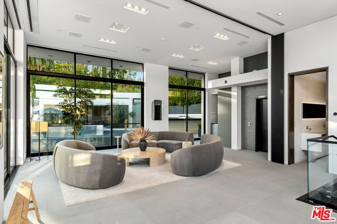 MLS #25608481 image #8