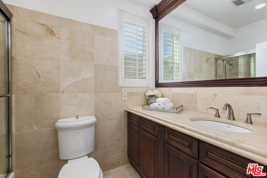 MLS #25608483 image #24