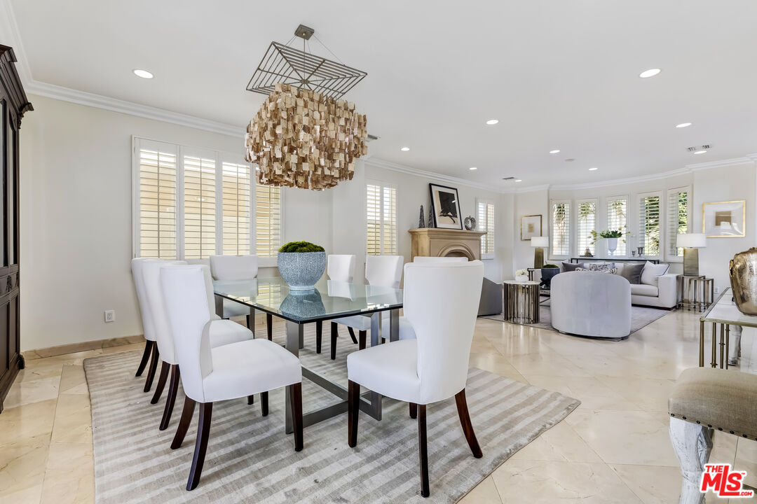 MLS #25608483 image #2