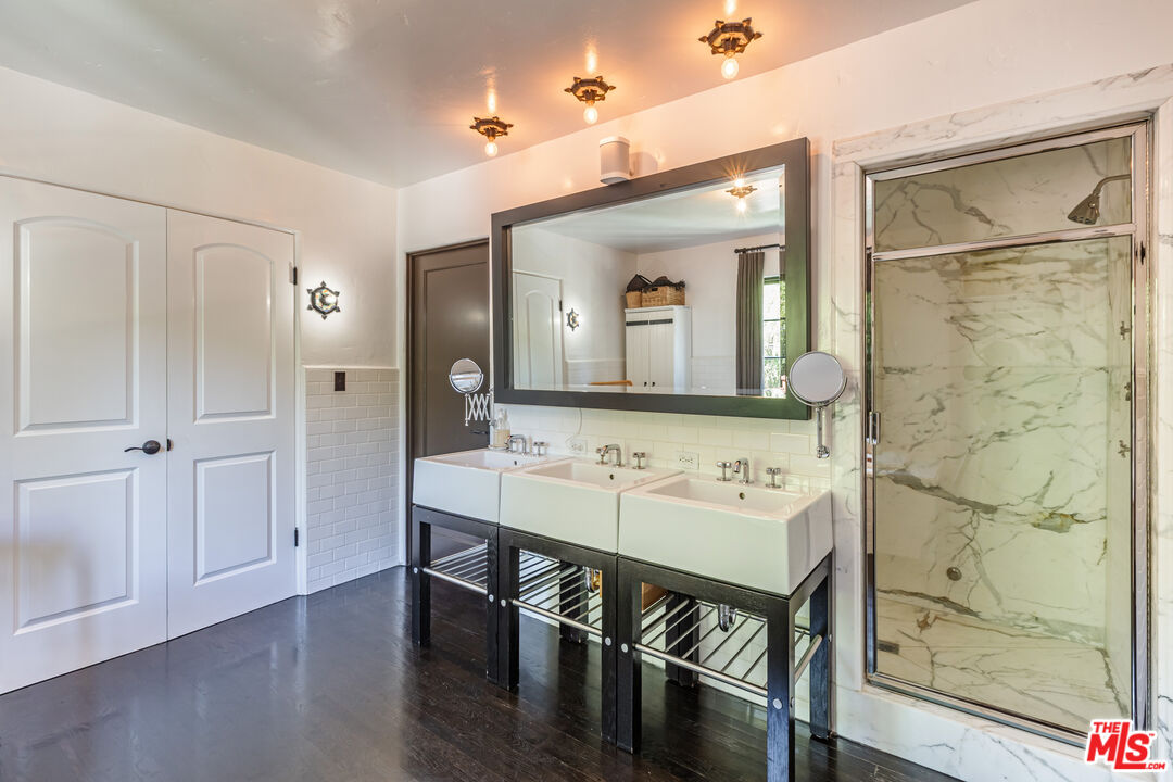 MLS #25608557 image #18