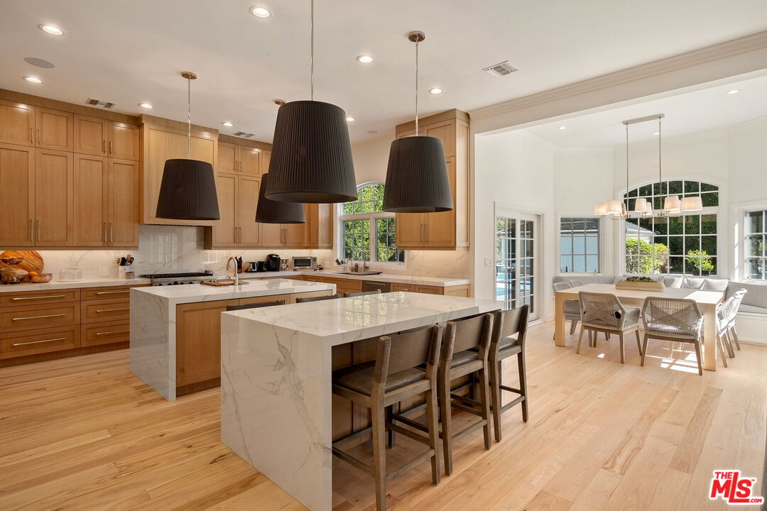 MLS #25608565 image #18