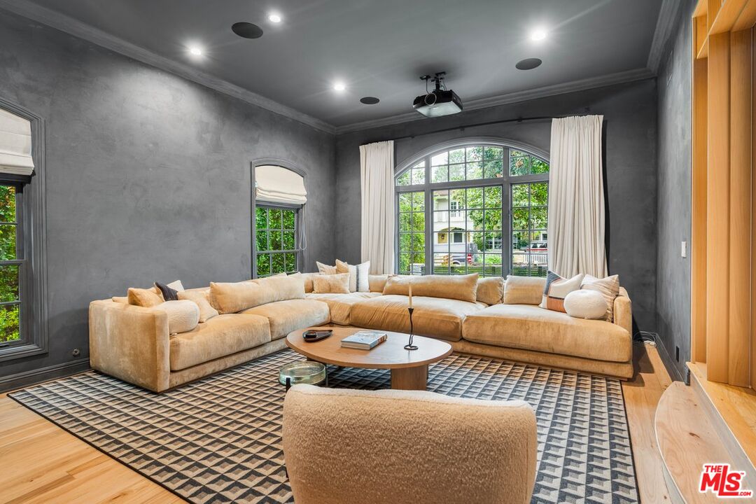 MLS #25608565 image #23