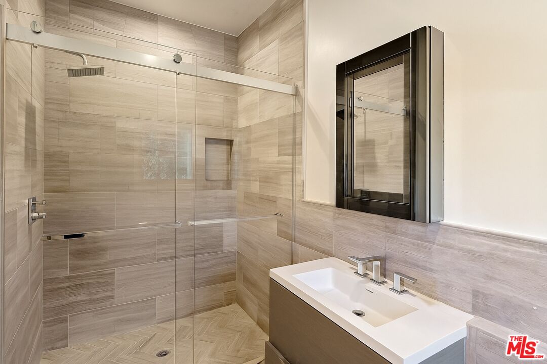 MLS #25608565 image #37