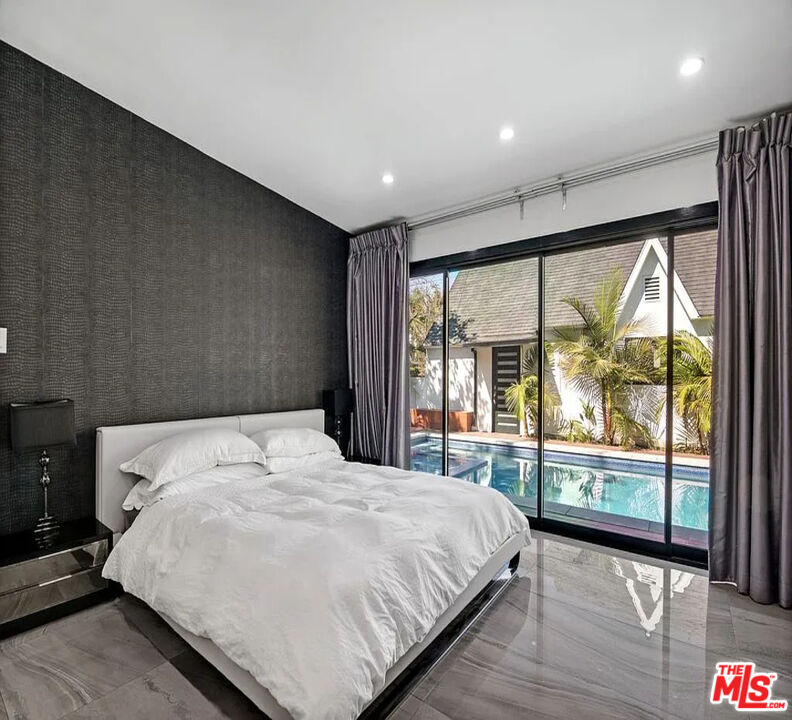 MLS #25608643 image #14