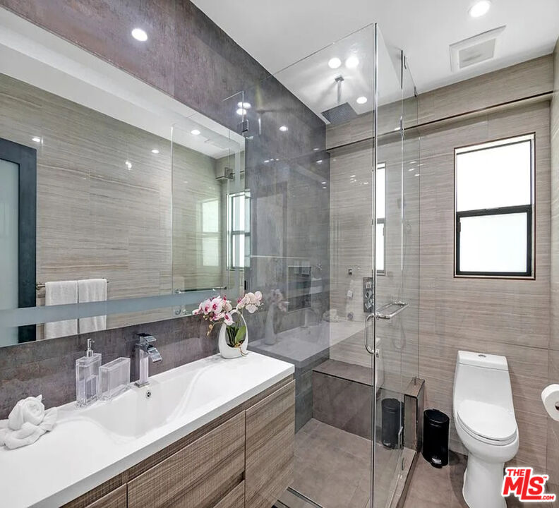 MLS #25608643 image #25