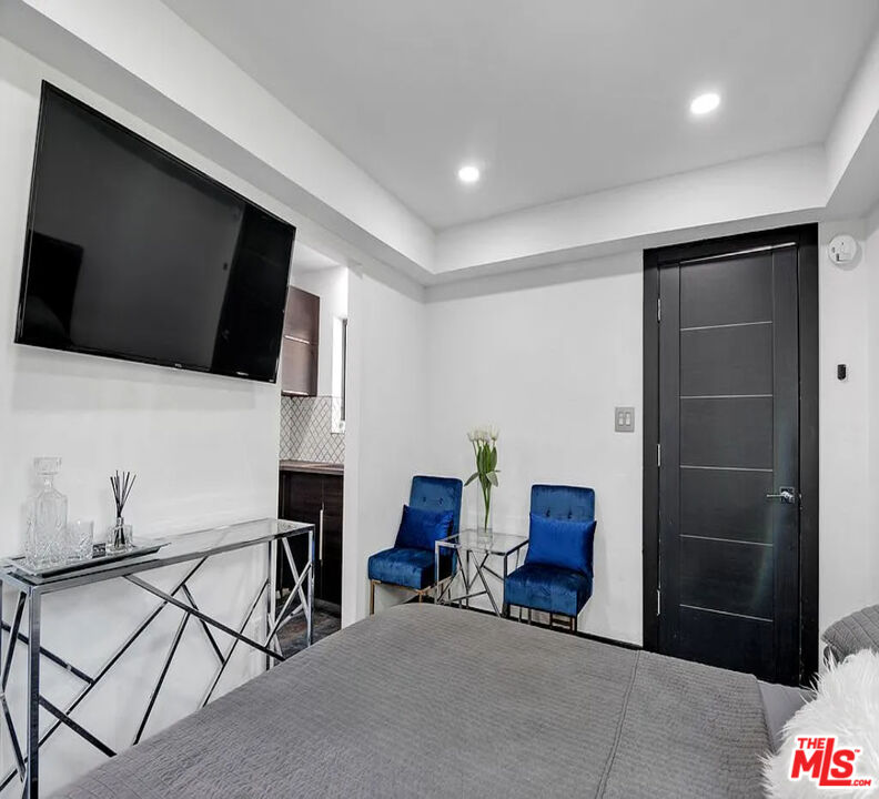 MLS #25608643 image #32