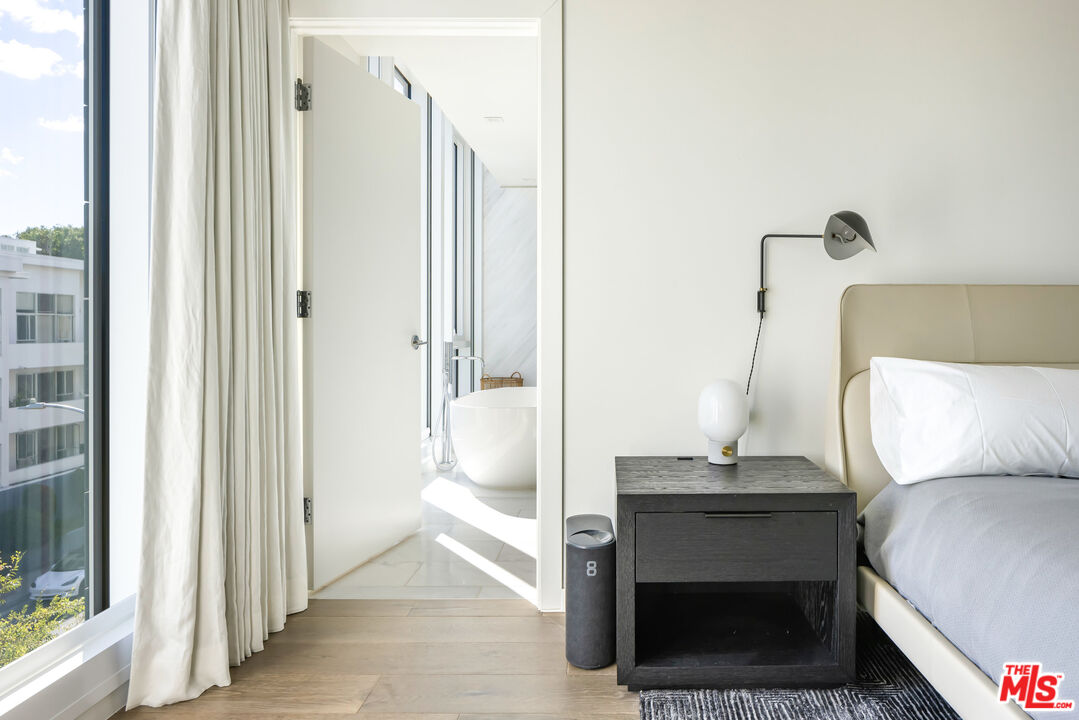 MLS #25608701 image #20