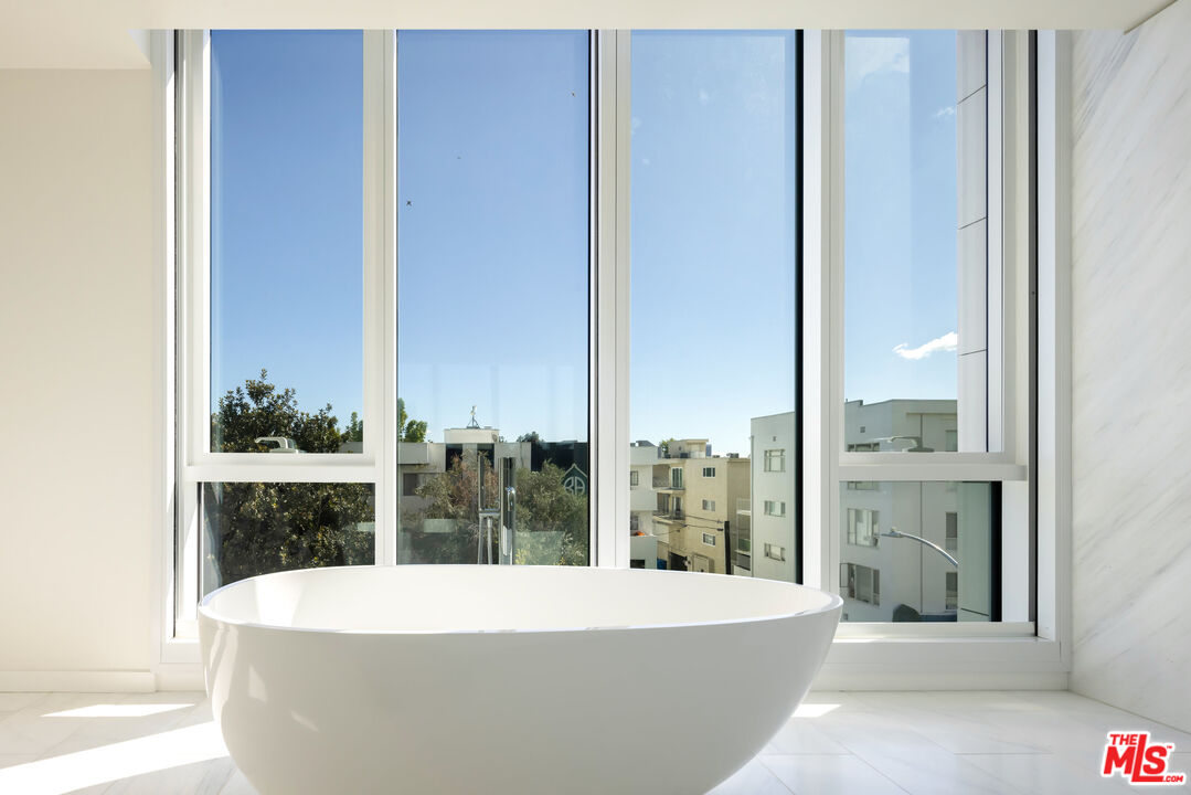 MLS #25608701 image #22