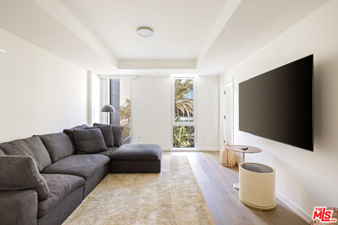 MLS #25608701 image #25