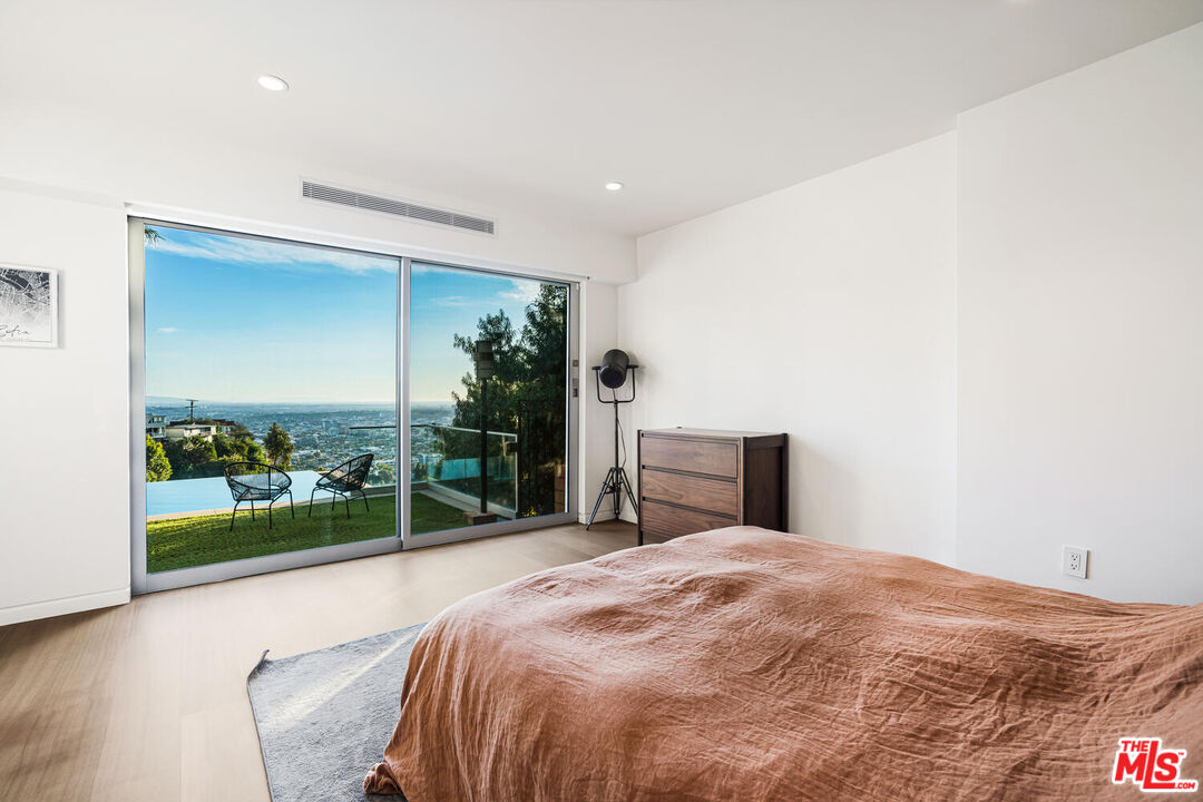 MLS #25608803 image #28