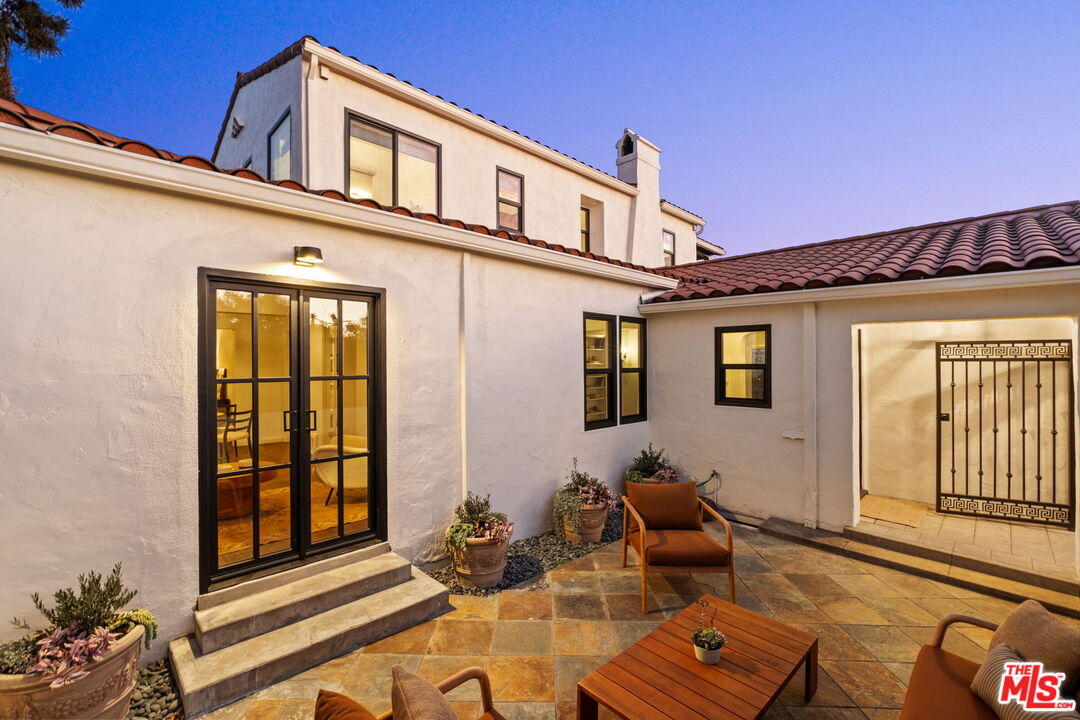 MLS #25608865 image #1