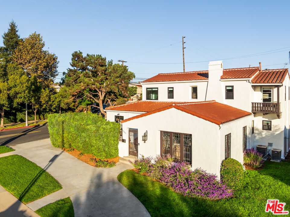 MLS #25608865 image #30