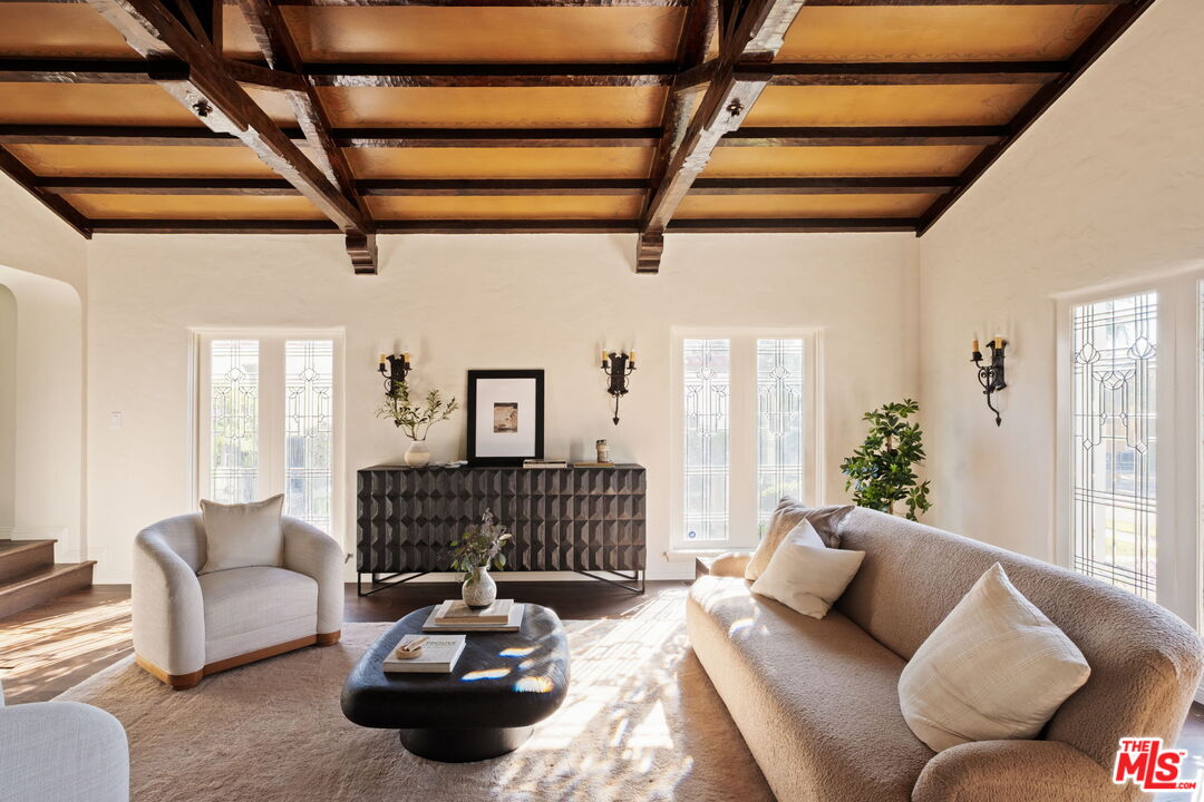 MLS #25608865 image #4