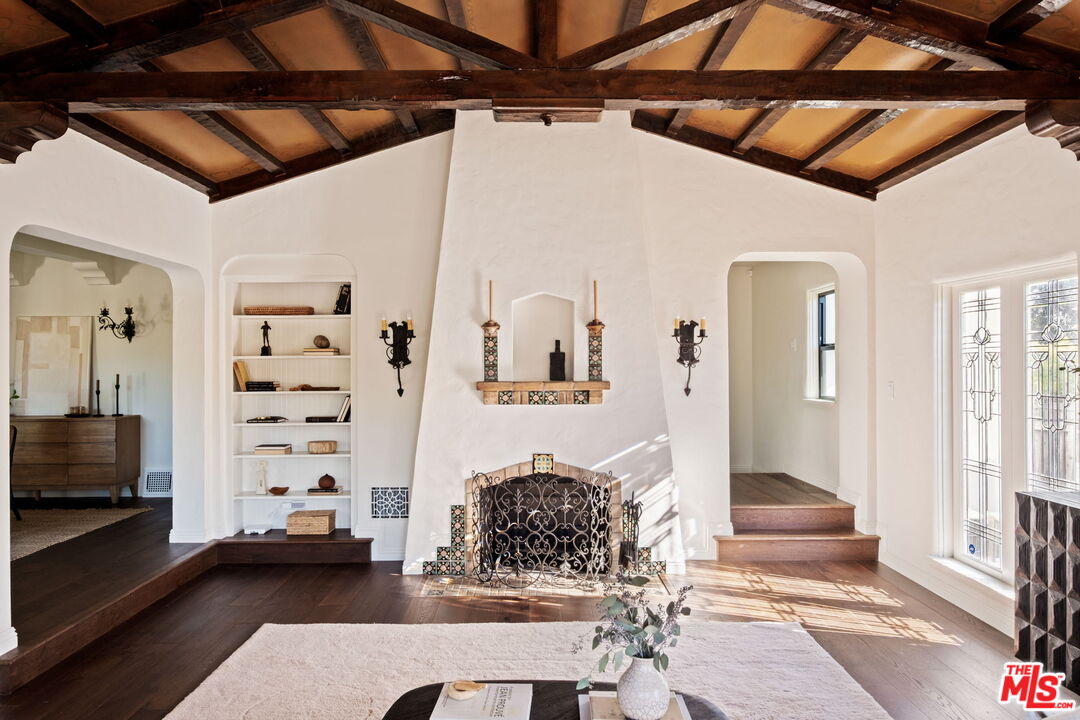 MLS #25608865 image #5