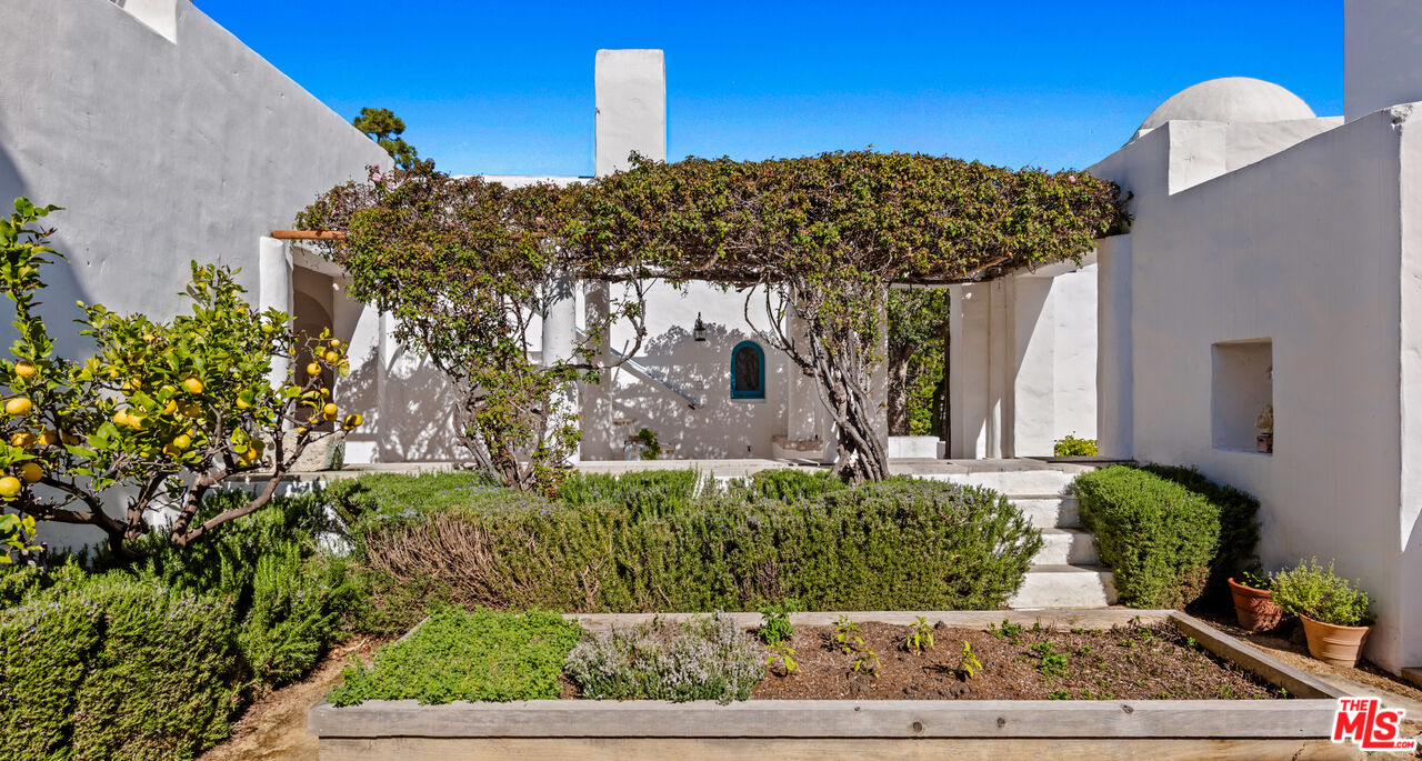 MLS #25608889 image #3