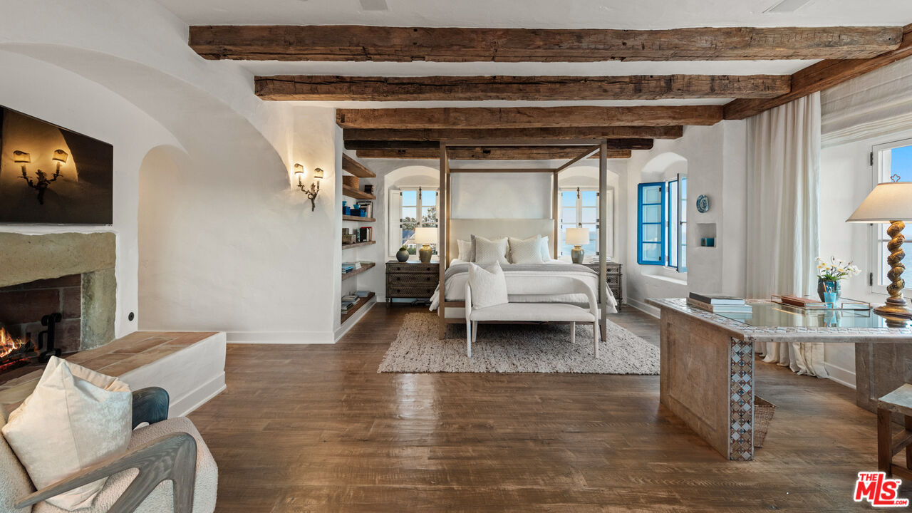 MLS #25608889 image #44