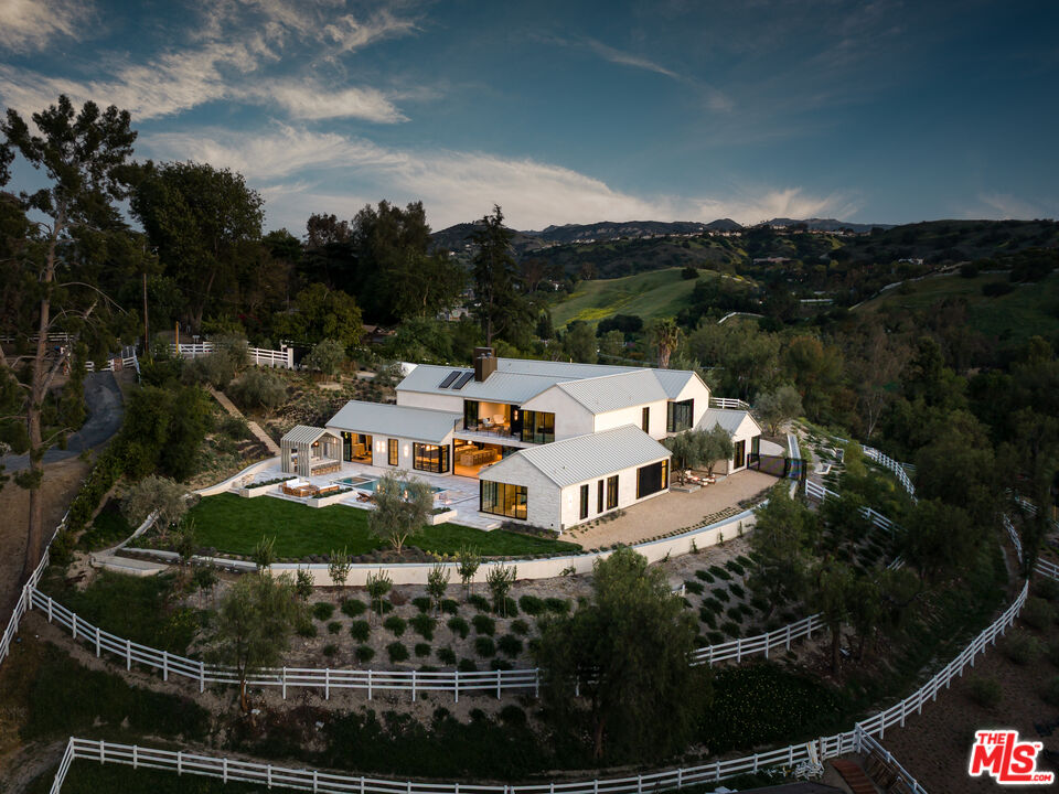 MLS #25608931 image #28