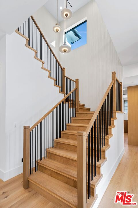 MLS #25609015 image #14