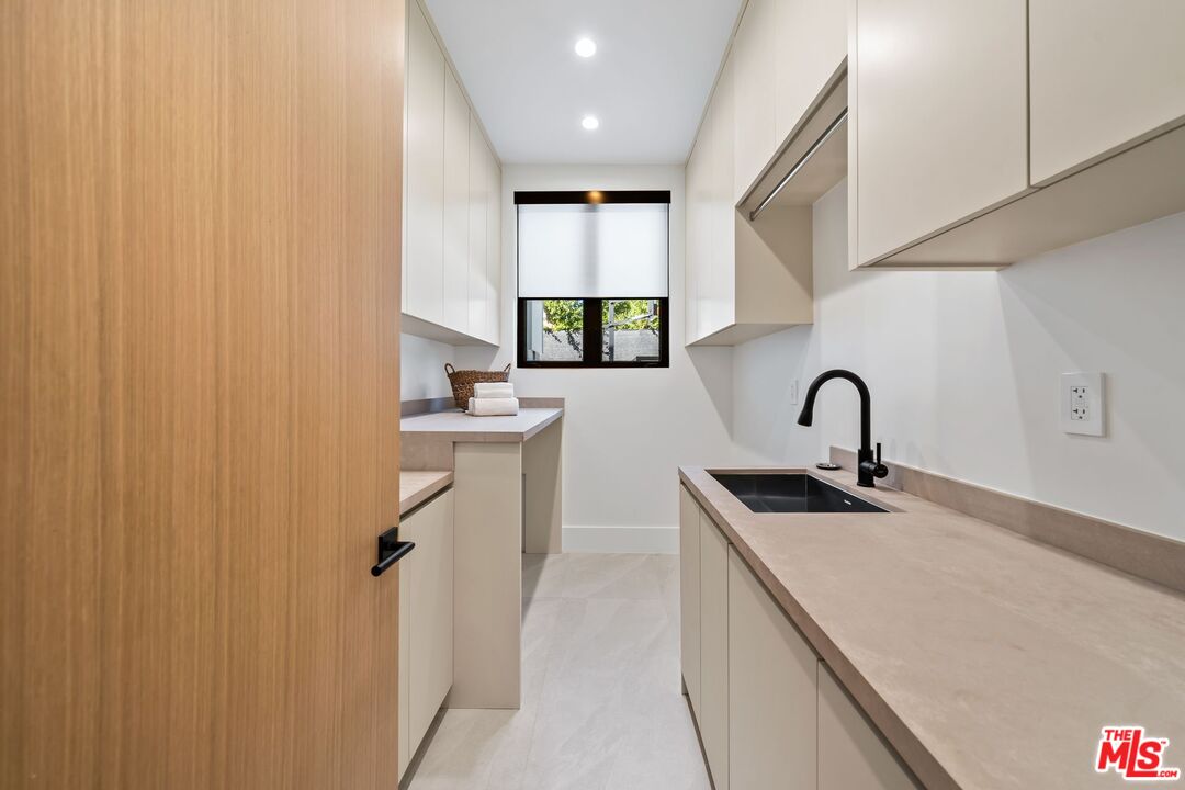 MLS #25609015 image #16