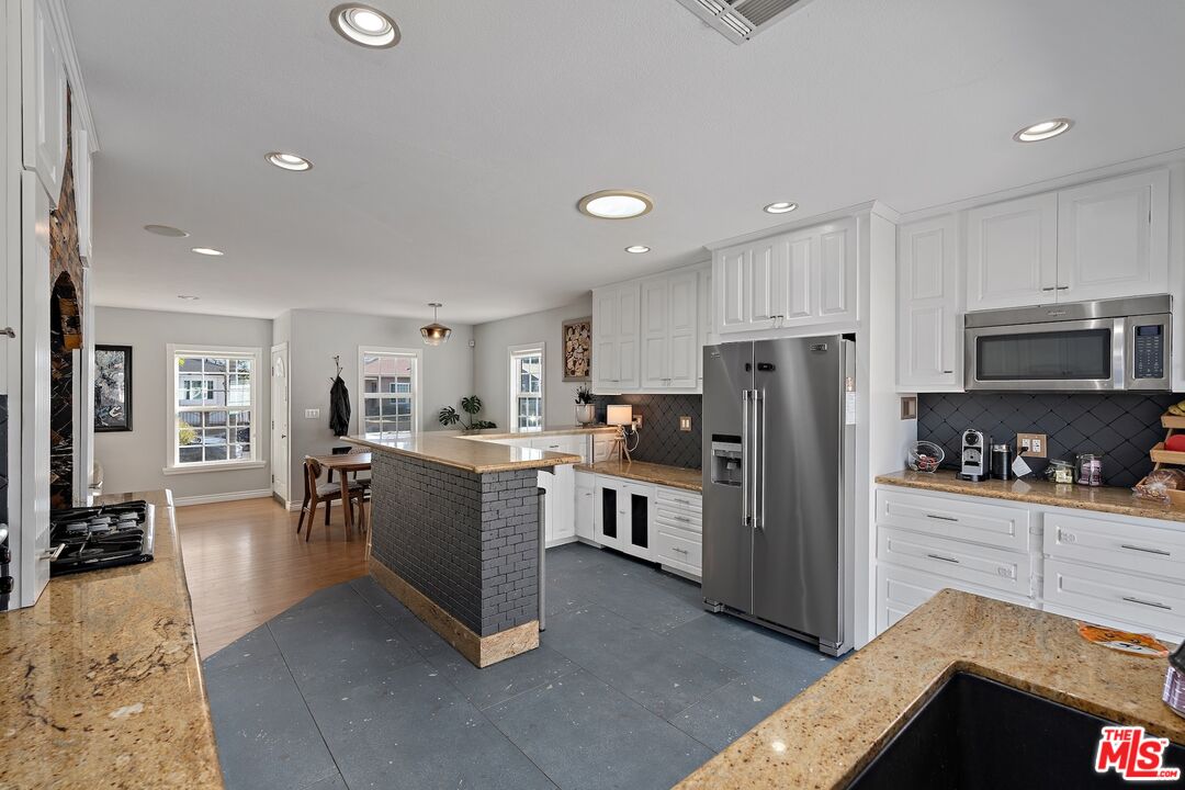 MLS #25609195 image #9