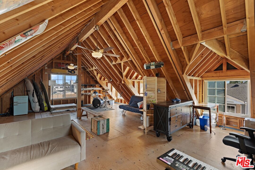 MLS #25609195 image #33