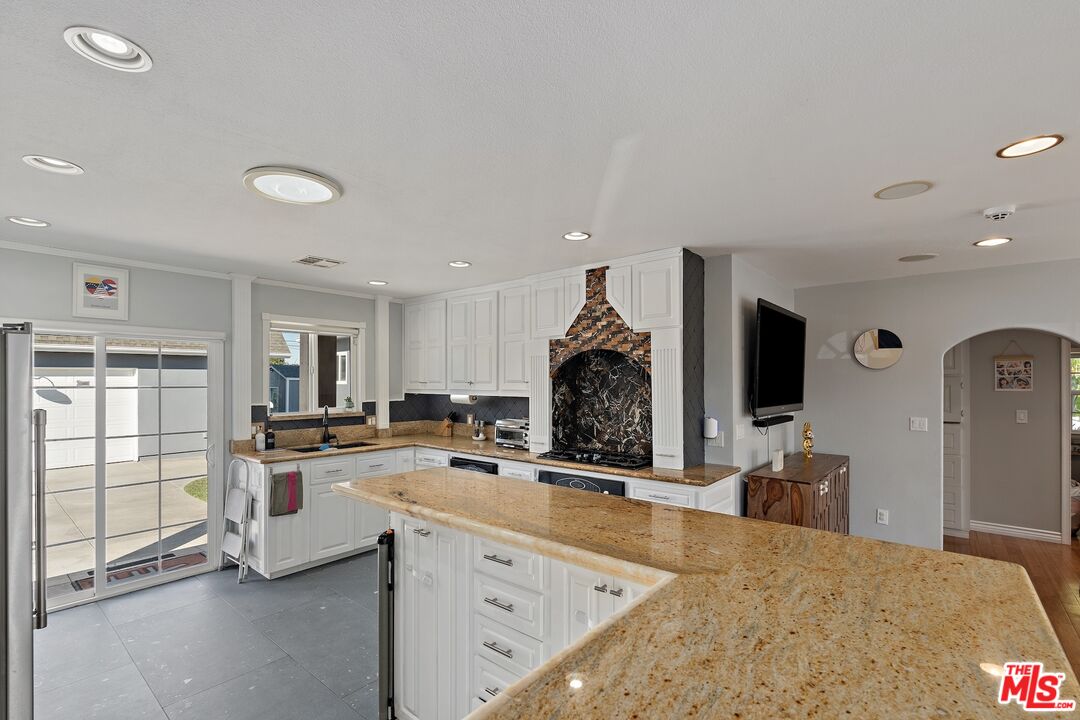 MLS #25609195 image #8