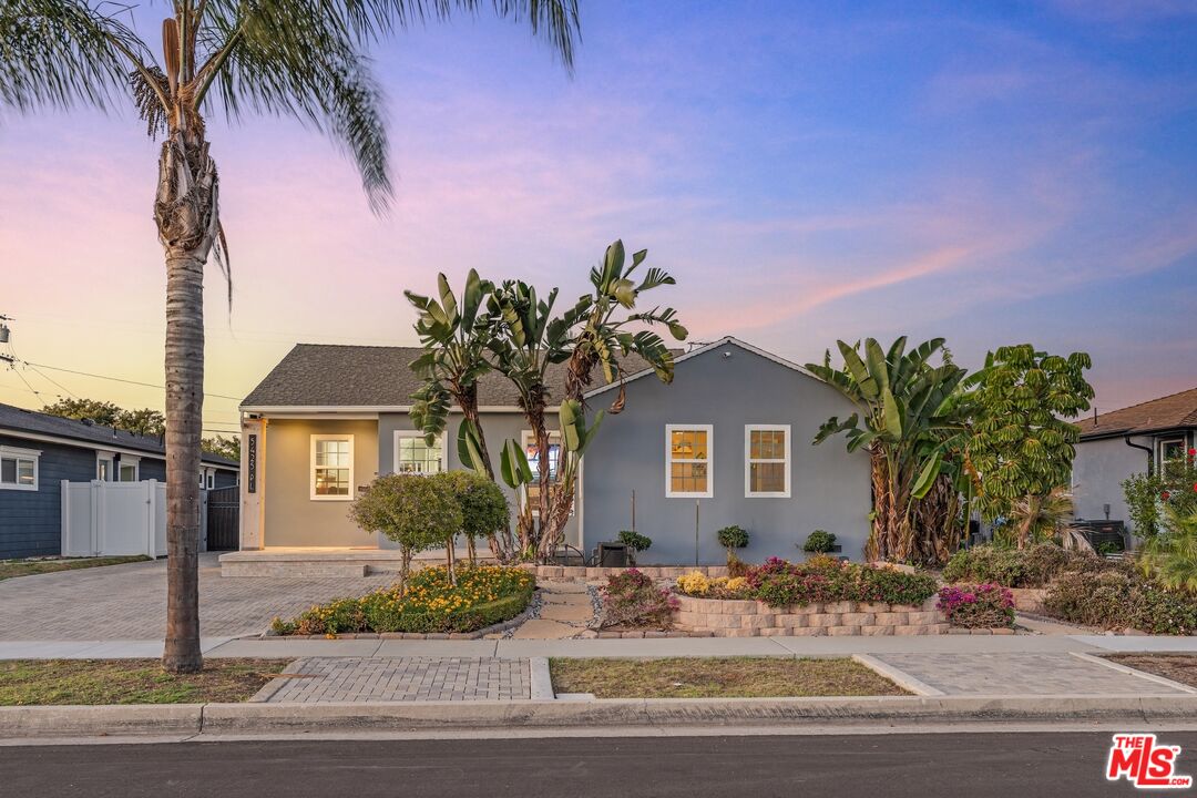 MLS #25609195 image #0