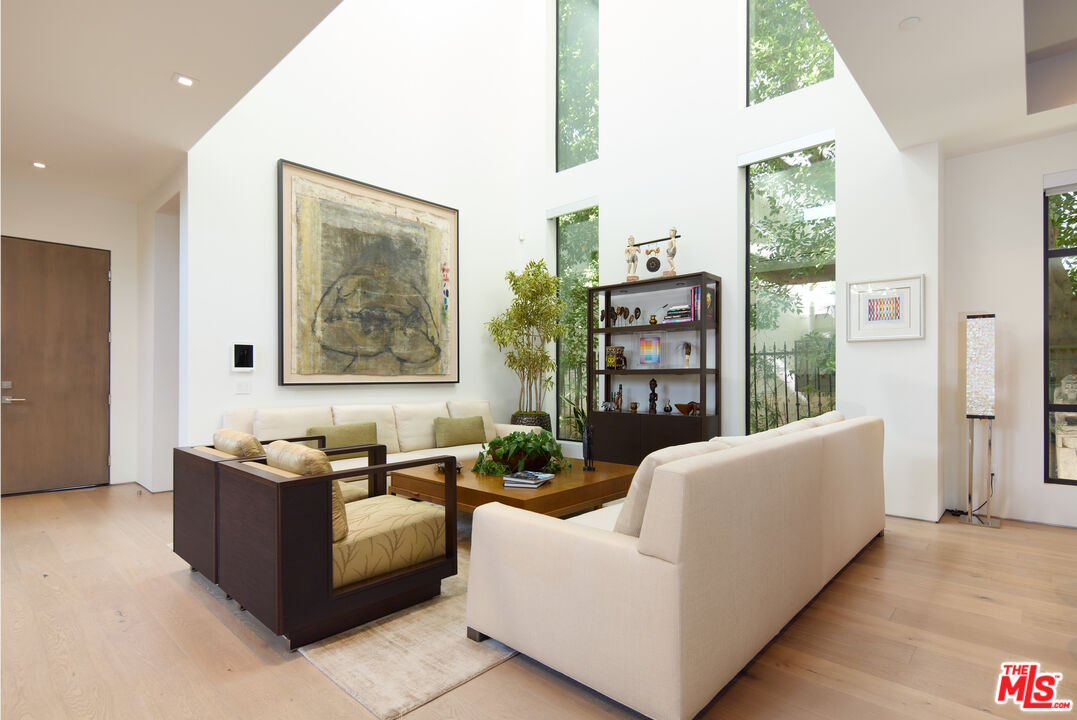 MLS #25609215 image #12