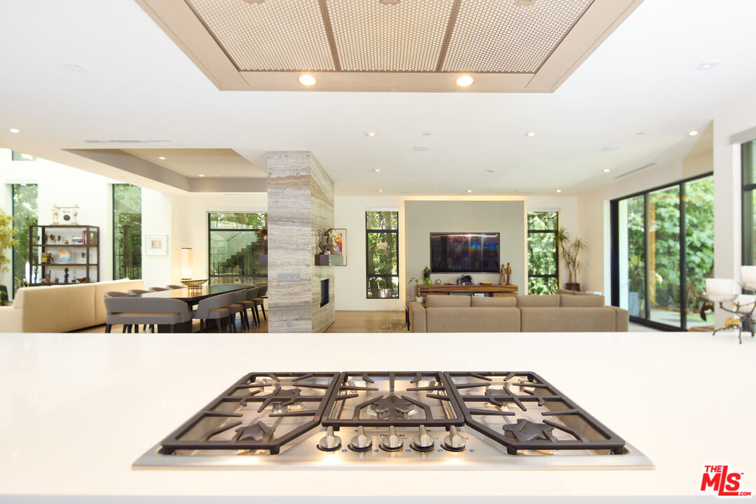 MLS #25609215 image #19