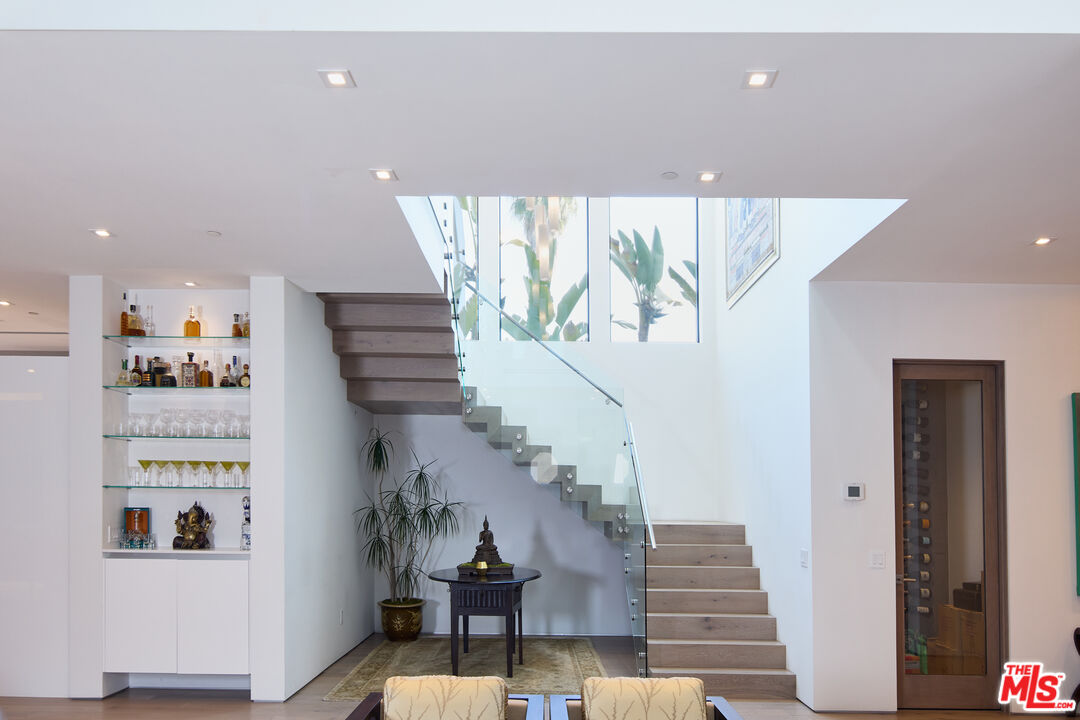 MLS #25609215 image #29