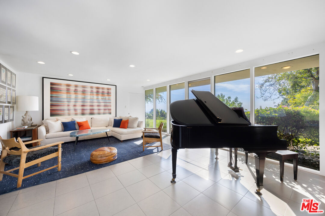 MLS #25609237 image #4