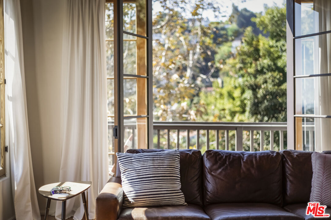 MLS #25609355 image #9