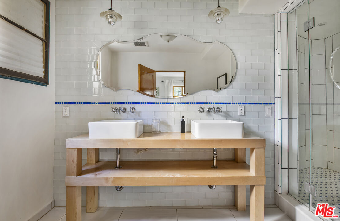 MLS #25609355 image #32