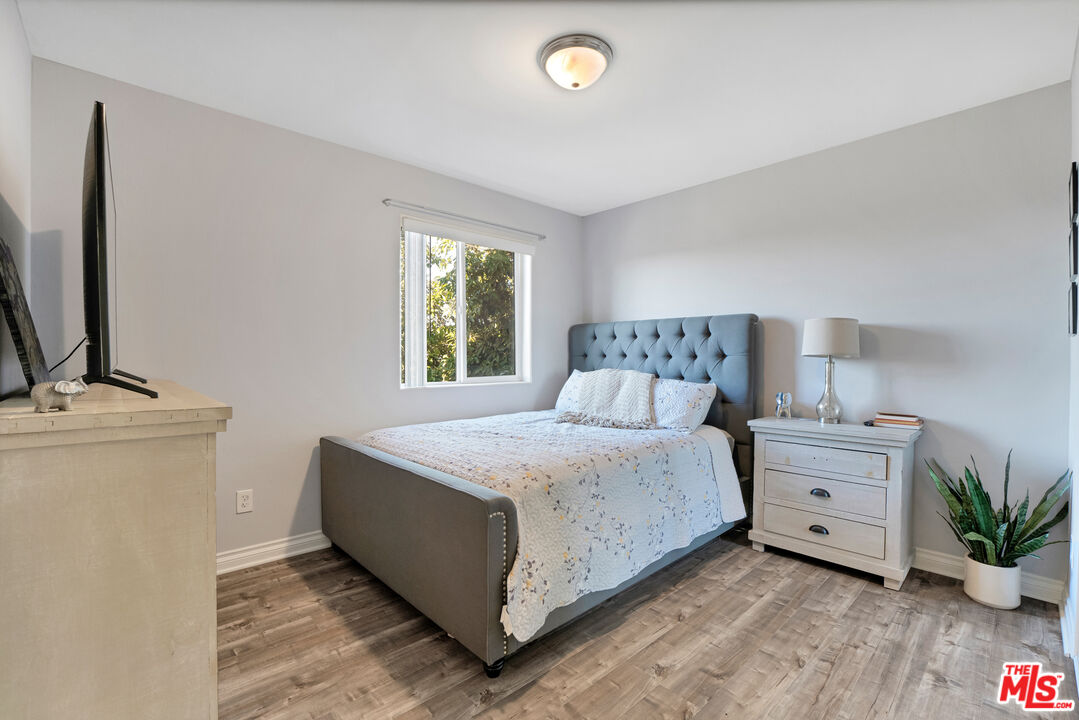 MLS #25609409 image #18