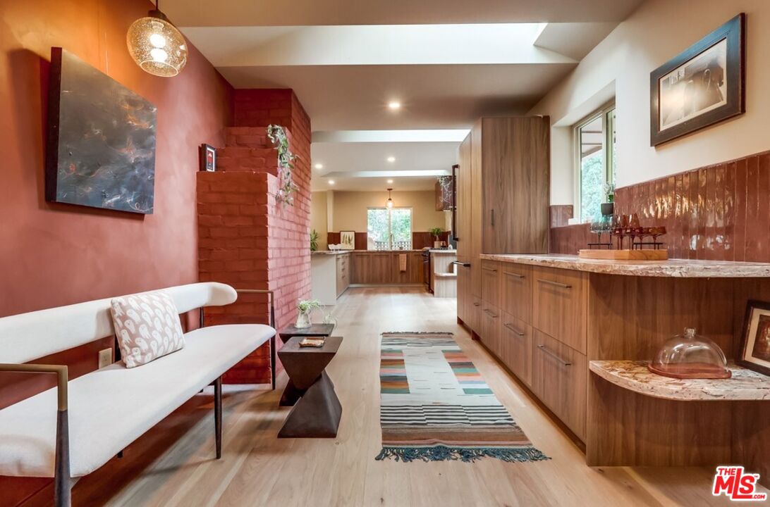 MLS #25609419 image #14