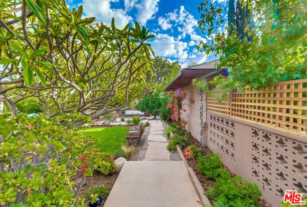 MLS #25609419 image #61