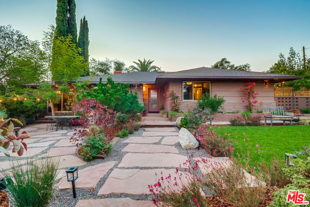 MLS #25609419 image #65