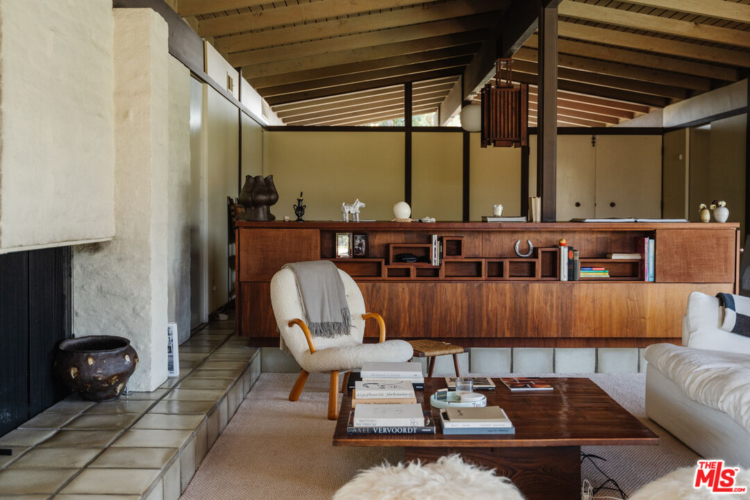 MLS #25609501 image #10