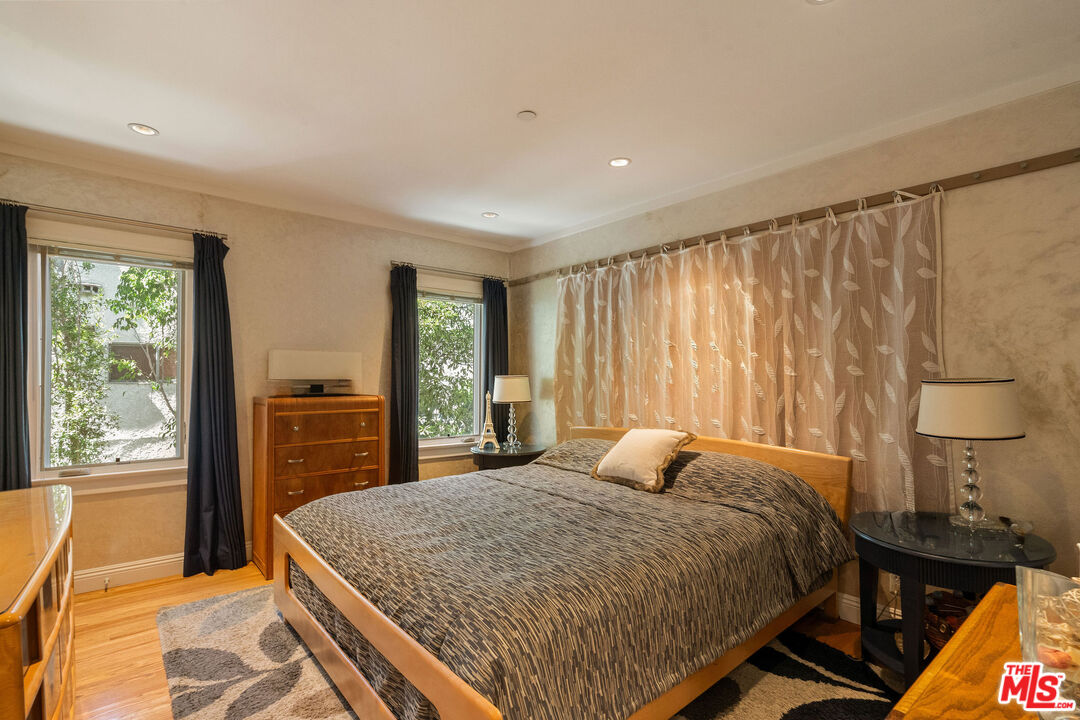 MLS #25609669 image #12