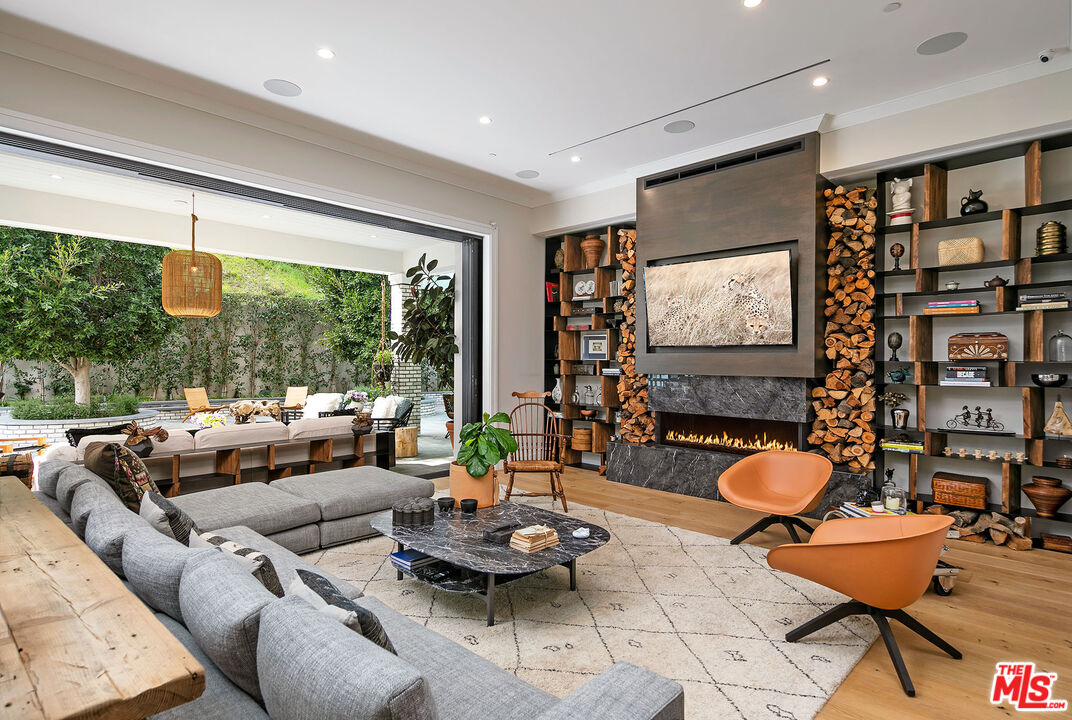 MLS #25609725 image #7