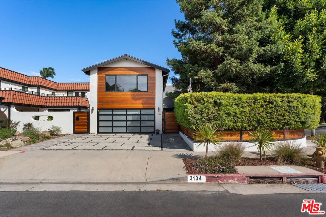 MLS #25609761 image #1