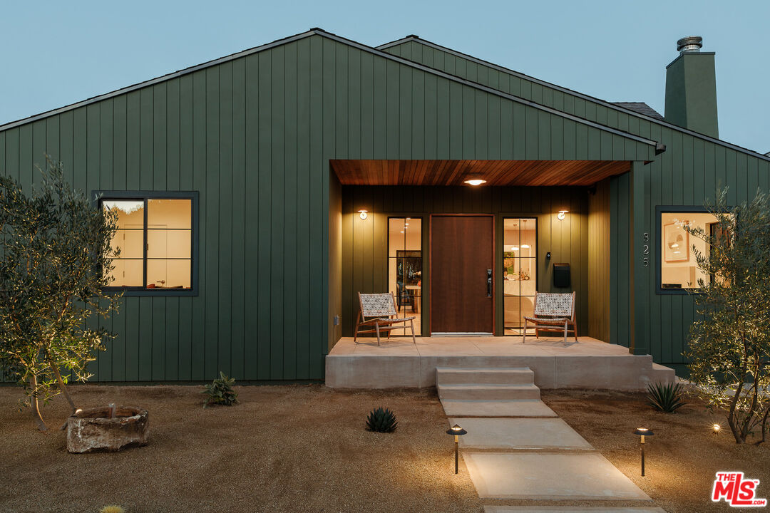 MLS #25609773 image #0