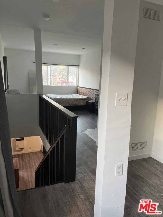 MLS #25609775 image #3