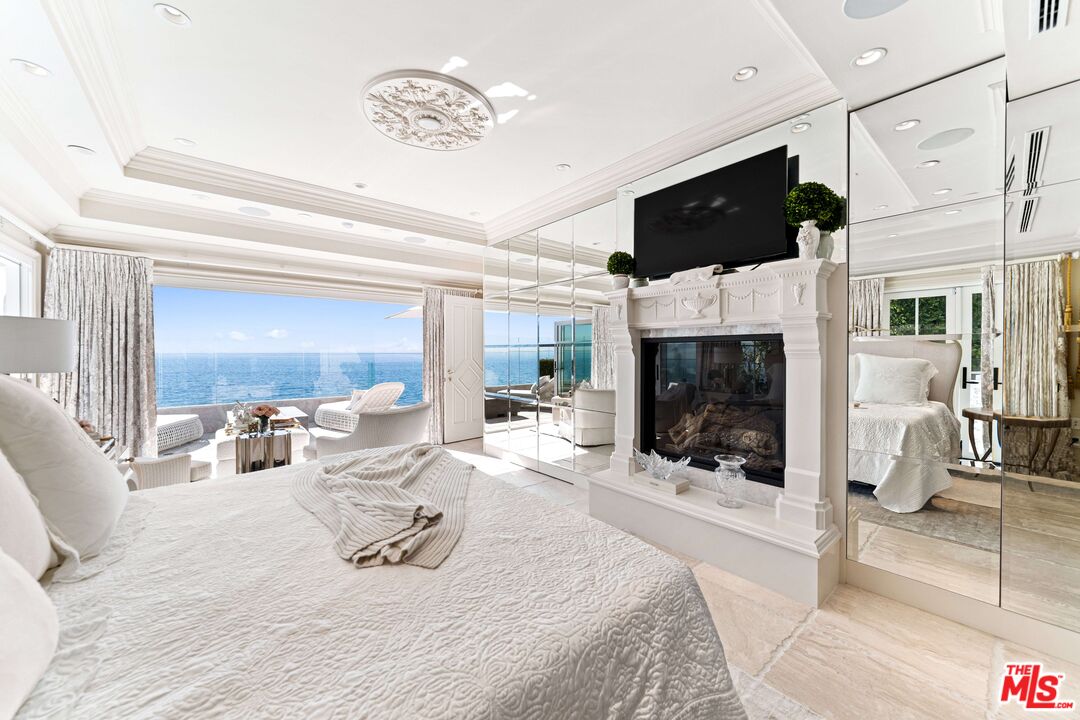 MLS #25609797 image #16