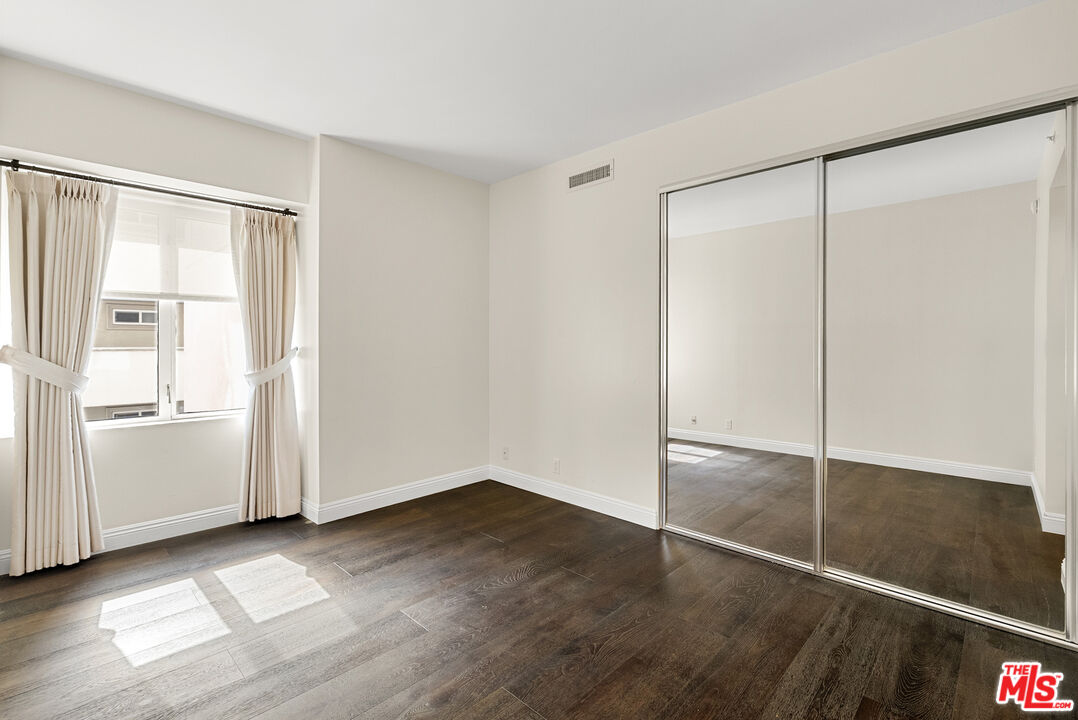 MLS #25609807 image #16