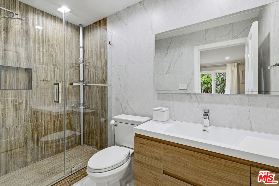 MLS #25609811 image #15