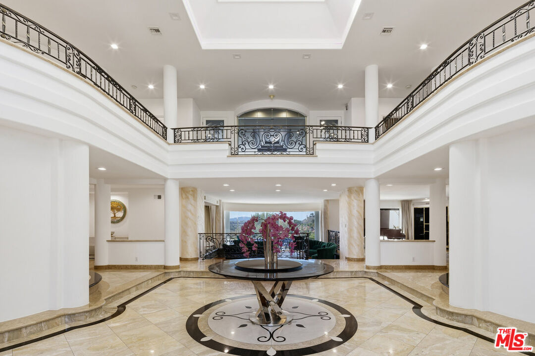 MLS #25609811 image #16