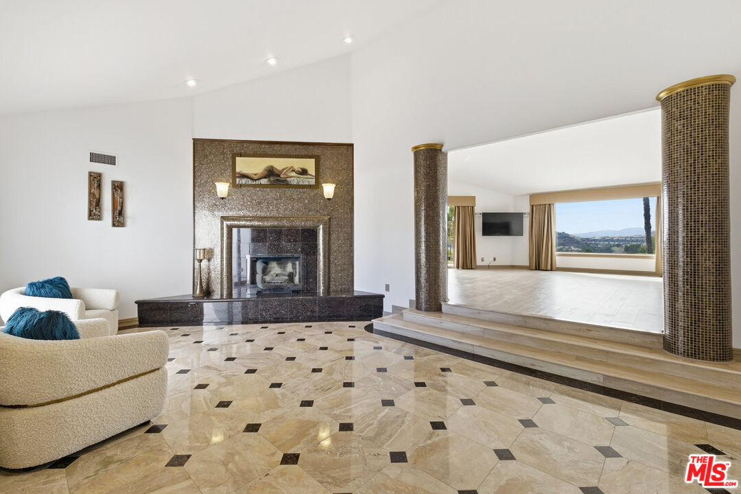 MLS #25609811 image #30