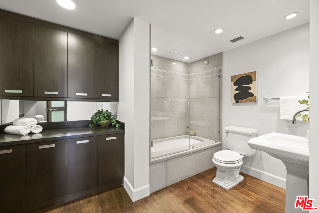 MLS #25609815 image #16