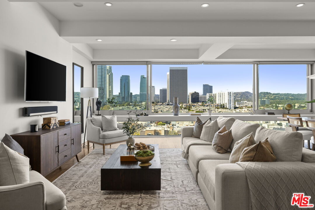 MLS #25609815 image #2